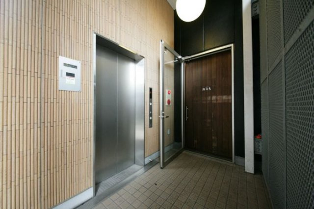 今泉スクエア のその他共用部分|今泉スクエア 1-B
エレベーター付き