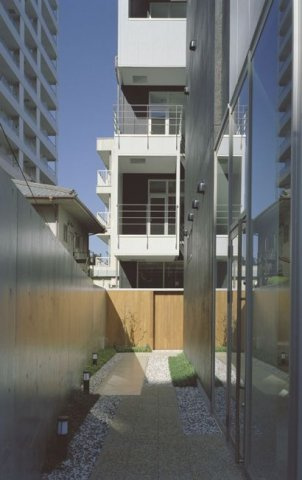 今泉スクエア の外観|今泉スクエア 1-B
お洒落な外観