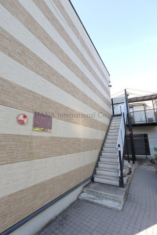 保土ヶ谷坂本町のエントランス