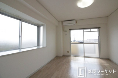 【寝室】 | ハイツ川上 | 同型タイプ