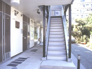 【エントランス】 | ドエル　別所 