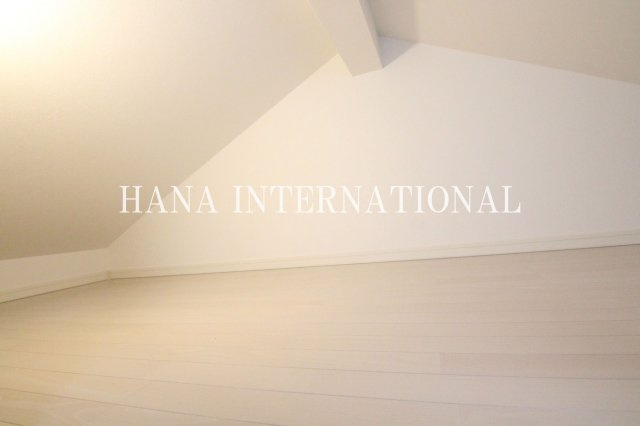 【寝室】 | Amitie Ojikamiya