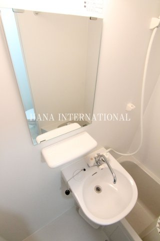 【洗面所】 | Amitie Ojikamiya