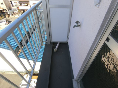 【バルコニー】 | ハイクオリティ向陵