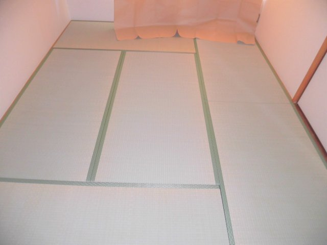 プレアール大垣東前の和室