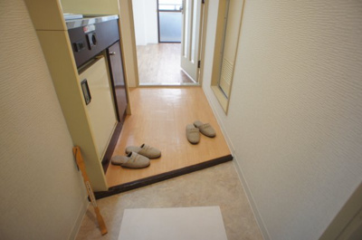 【玄関】 | ミタカホーム８番館