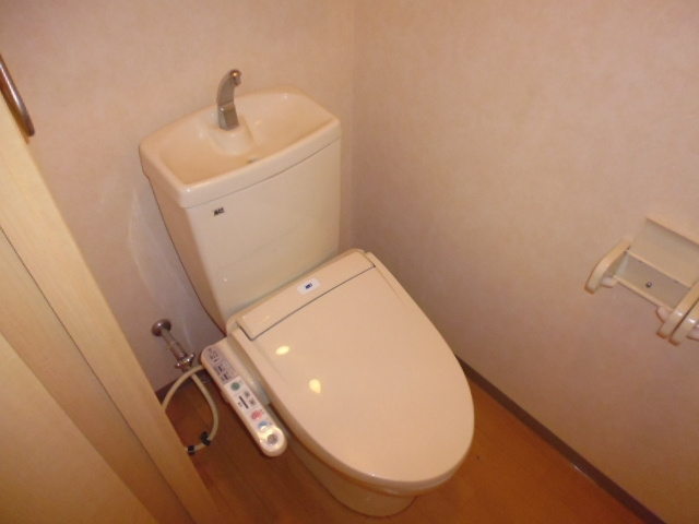 ヴィーブライトのトイレ|シャワー付きトイレ