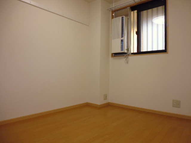 ヴィーブライトの寝室|洋室