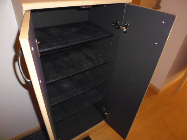 ヴィーブライトの玄関|シューズボックス