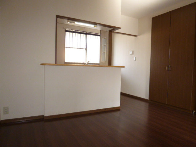 アルファの居間・リビング