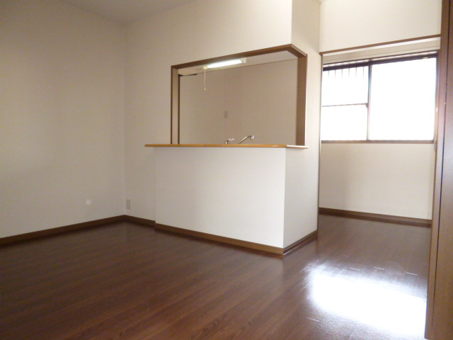 アルファの居間・リビング|１１.９帖