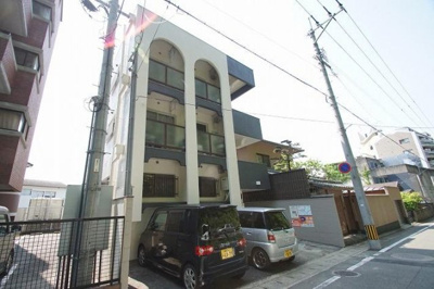 【外観】 | ファミール保奈 | 外観は落ち着いています