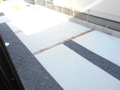 【駐車場】 | 春日部　新宿新田　全2棟　1号棟　40坪 | カースペースがあります。2099から1899万円にさらに価格変更です。今でしょ。電話ください。ローンしっかり相談します。