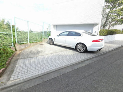 【駐車場】 | 日興パレス江田 | 平置き駐車場