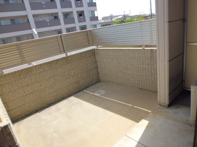 サンライズ亀甲Ⅲのバルコニー