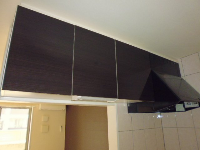 サンライズ亀甲Ⅲの設備|キッチン棚収納