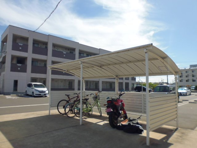 サンライズ亀甲Ⅲのその他共用部分|駐輪場