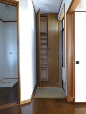 【玄関】 | リジェーロ