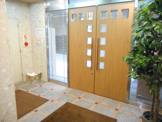 【エントランス】 | フローレ西田辺