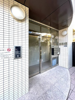 【エントランス】