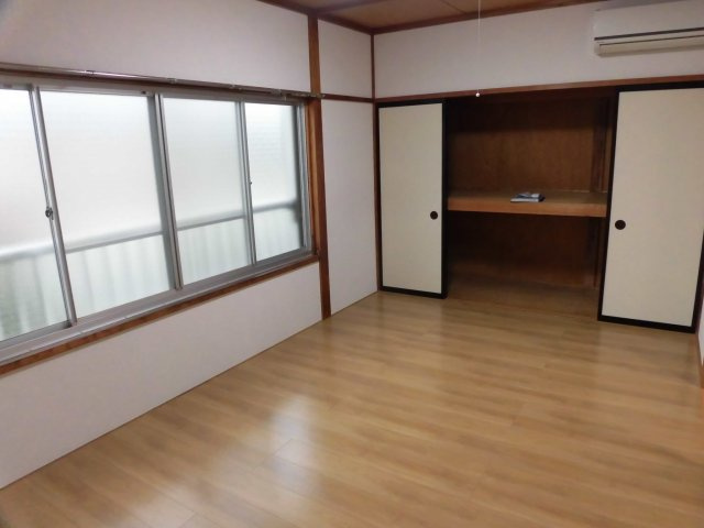 山口荘の洋室|きれいな洋室です