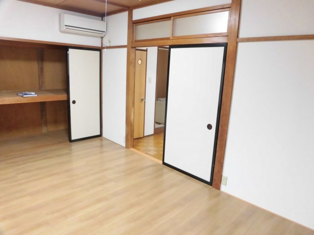 山口荘の居間・リビング|使いやすい居間です