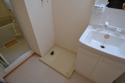 【設備】 | コンフォールＴ | 室内洗濯機置場