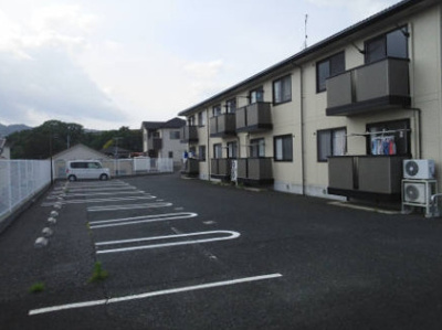 【駐車場】 | コンフォールＴ