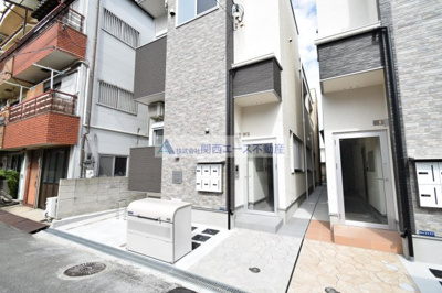 【エントランス】 | ラ・ヴェネレ