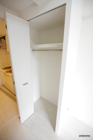 エスリード京橋グレイス　仲介手数料無料の収納