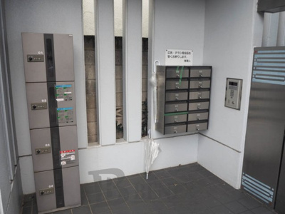 【ロビー】 | アーバンウェル | アーバンウェルの建物の内部です