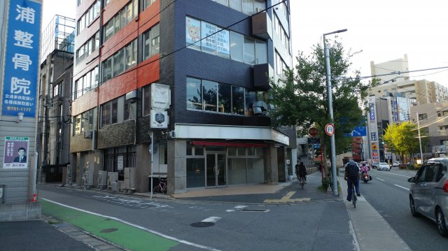 パインヒル警固の外観|パインヒル警固（1F）