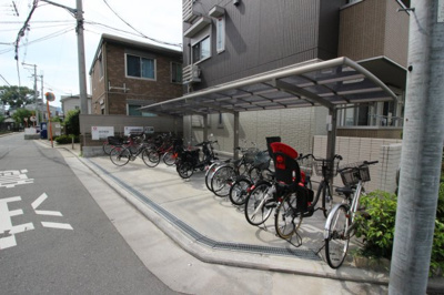 【その他共用部分】 | ブランシェメゾン | ☆屋根付き駐輪場☆