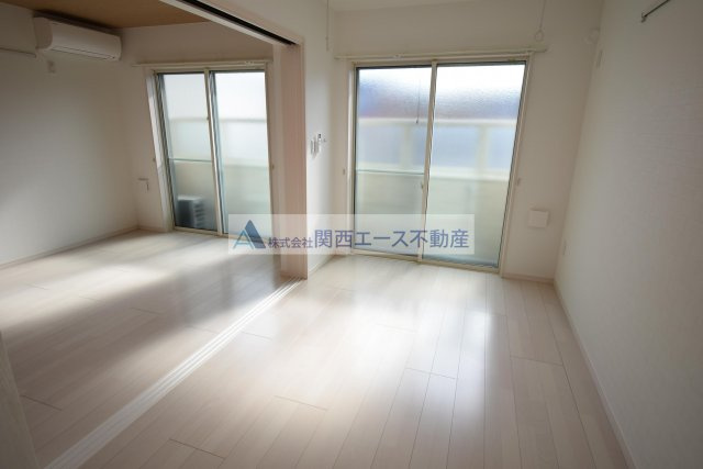 【寝室】 | グランオリオン柏田東町