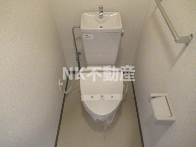 【トイレ】 | ドゥ・ミル・アン東大阪（荒本賃貸） | 清潔感のあるトイレです