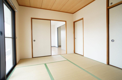 【和室】 | ファミール喜沢 | ※室内写真は同タイプの他の部屋のものになります。