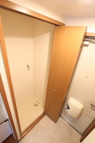 【その他共用部分】 | フジパレス水池 | 室内洗濯機置場