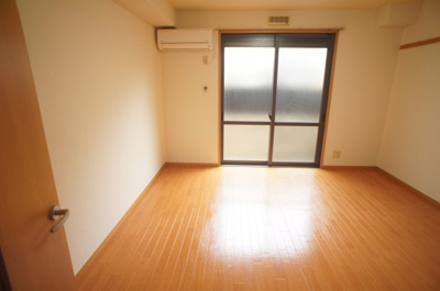 【洋室】 | フォーリオ