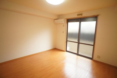 【洋室】 | フォーリオ