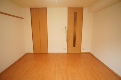 【洋室】 | フォーリオ