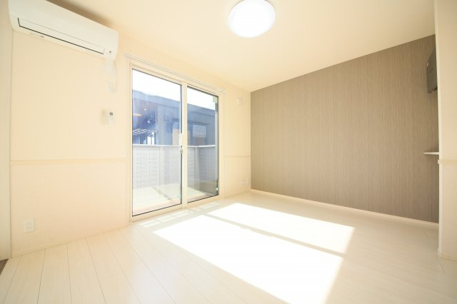 ルミエールASUKAの居間・リビング