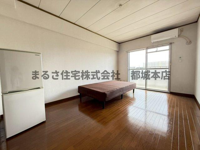 サンライズ都北の洋室