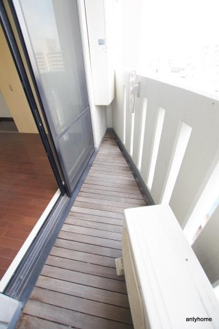 ティーズスクエア天神橋　仲介手数料無料のバルコニー