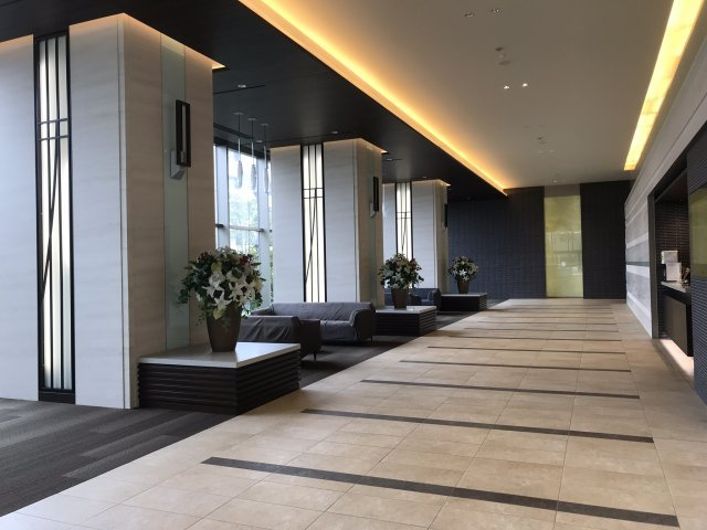 【エントランス】