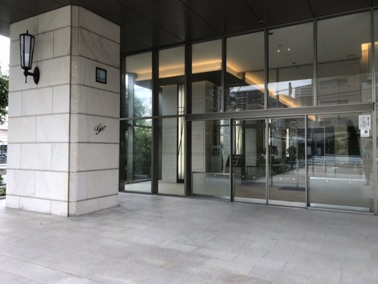 【エントランス】