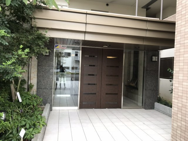 【エントランス】
