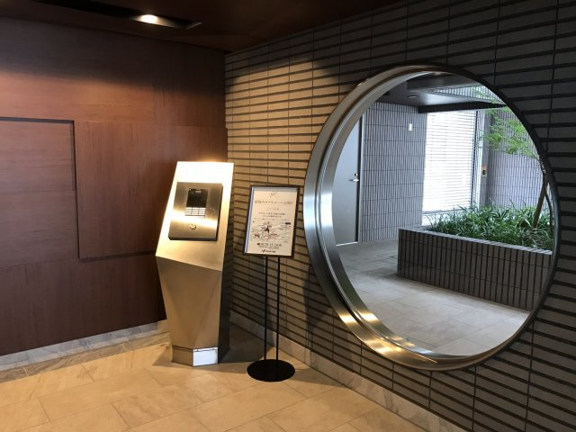 【エントランス】