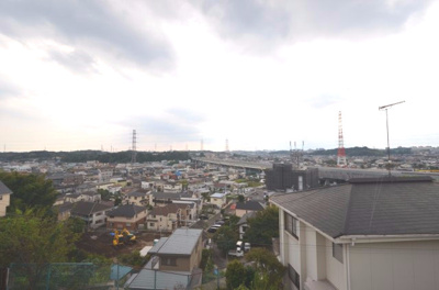 【展望】 | 東山田町　新築戸建て | 南西向きのため陽当り良好！