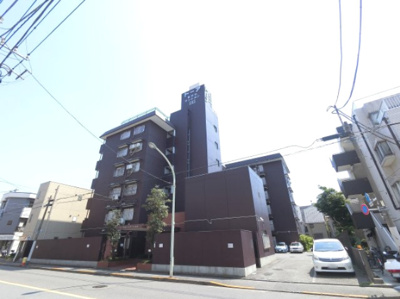 【外観】 | トーア東糀谷マンション | 南西角部屋につき採光・通風良好です。足音等階下の心配のない1階住居の為小さなお子様がいても安心です。