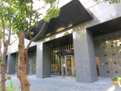 【エントランス】 | コンシェリア西新宿TOWER'S WEST